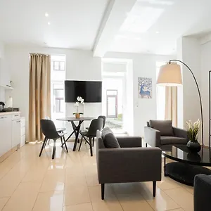 Apartment Modern And Lovely Next To Subway Station, Wien