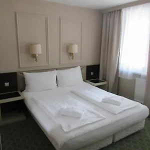 Otel Attache L Contactless Check-in, Viyana